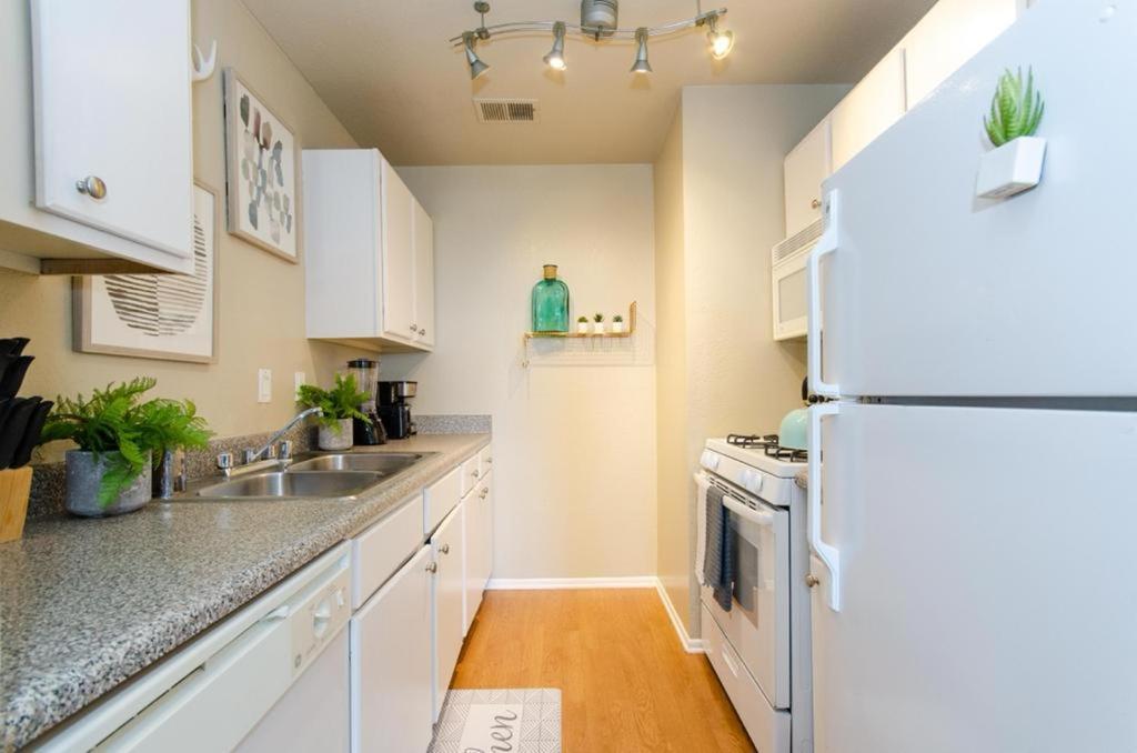 Gucci Mickey And Maxico Lofts Free Parking And Wifi Appartement Los Angeles Buitenkant foto