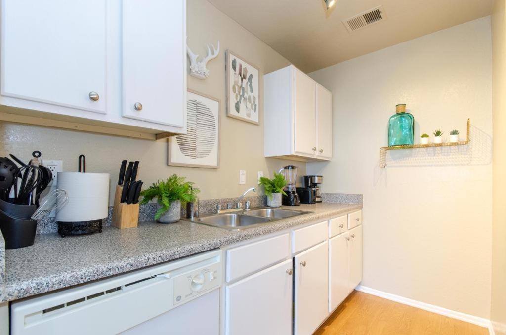 Gucci Mickey And Maxico Lofts Free Parking And Wifi Appartement Los Angeles Buitenkant foto