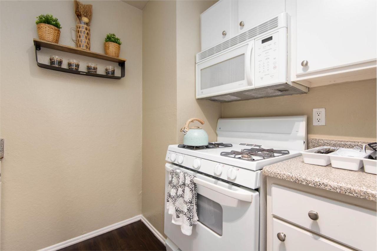 Gucci Mickey And Maxico Lofts Free Parking And Wifi Appartement Los Angeles Buitenkant foto